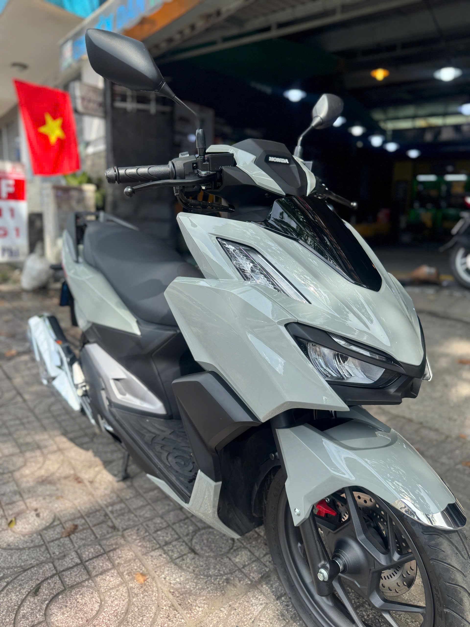 Dán PPF TPU 8.5mil Cho Vario Tại Sài Gòn Độ Xe Gò Vấp