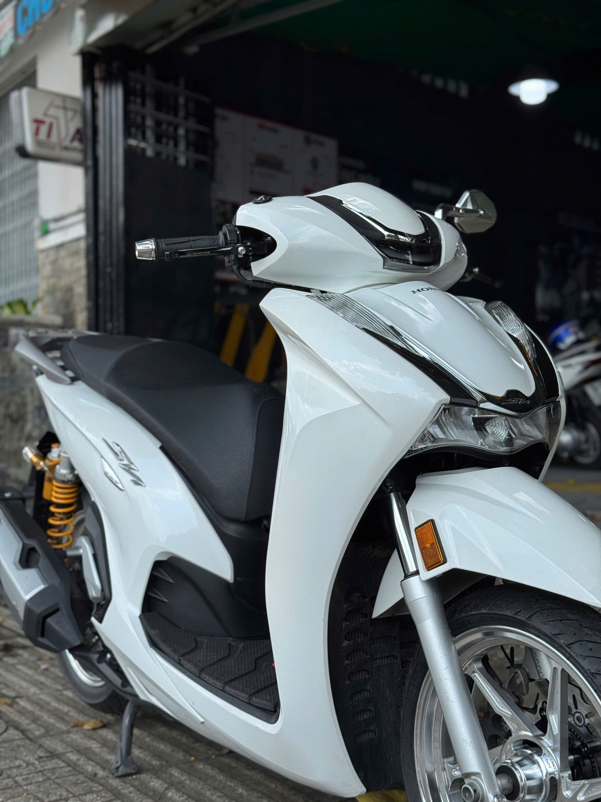 PPF TPU PHÙ HỢP TATA CẢ CÁC DÒNG XE
