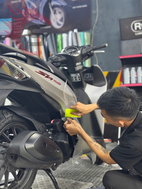 Dán PPF TPU 10mil Cho SH Mode Tại Sài Gòn Độ Xe Gò Vấp