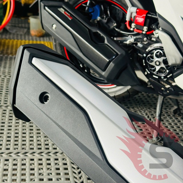 Ốp pô Zipat 350 cho SH