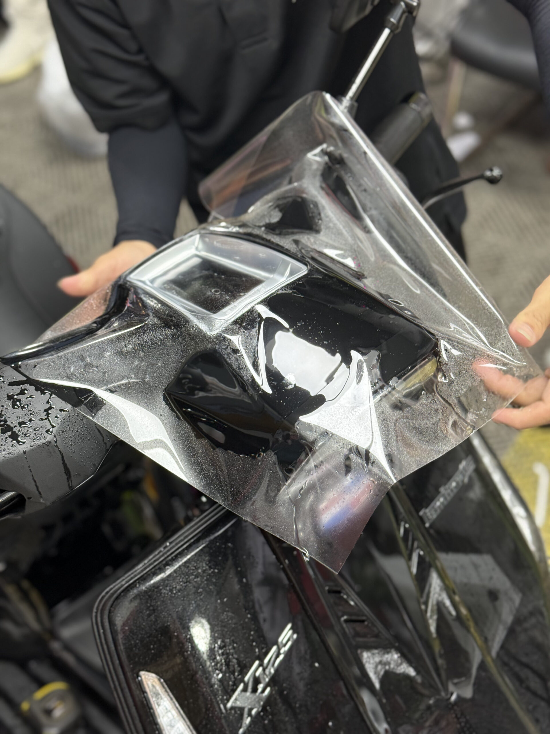 Lambretta dán PPF TPU bóng loáng