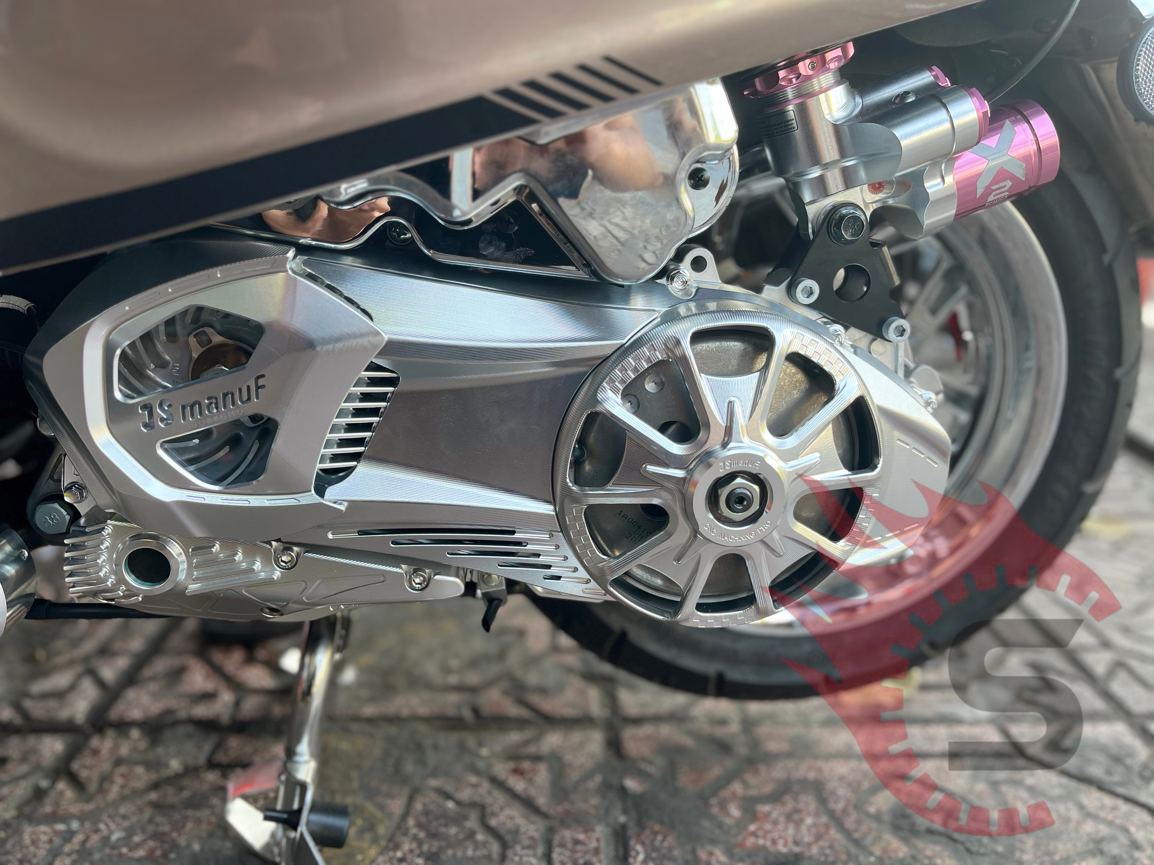 Ốp lốc nồi CNC Maru's Factory - Đồ chơi xe Vespa CNC cao cấp