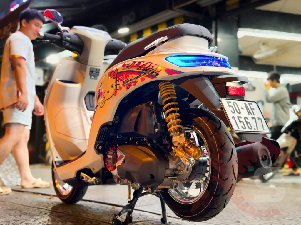 Honda Stylo Độ hơn 100 củ