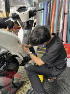 Có nên dán ppf tpu cho xe máy không