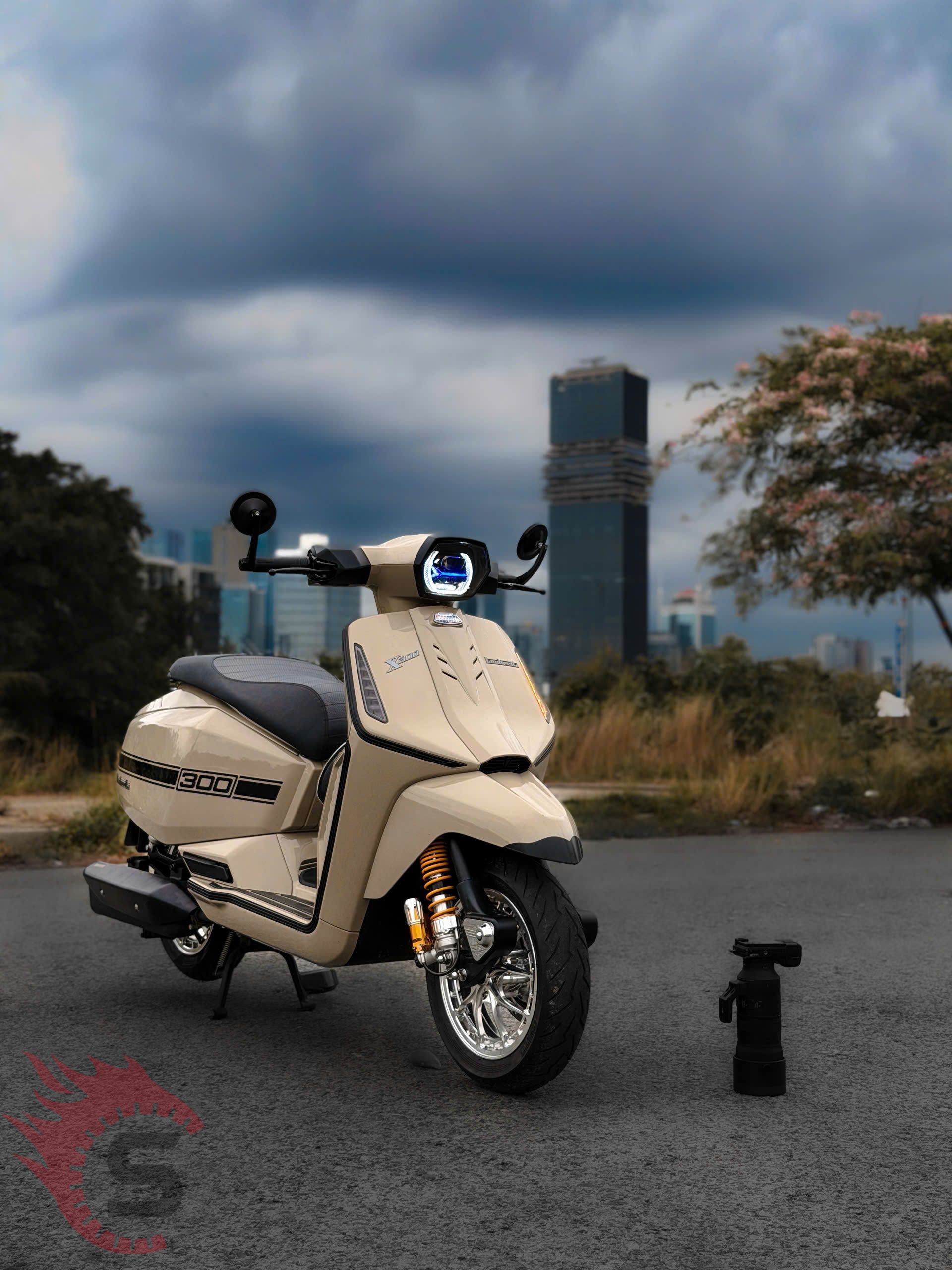 Lambretta X300