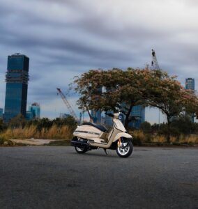 Lambretta X300 Lên Phuộc Ohlins, Bi cầu QuantumX, Mâm MFZ,...